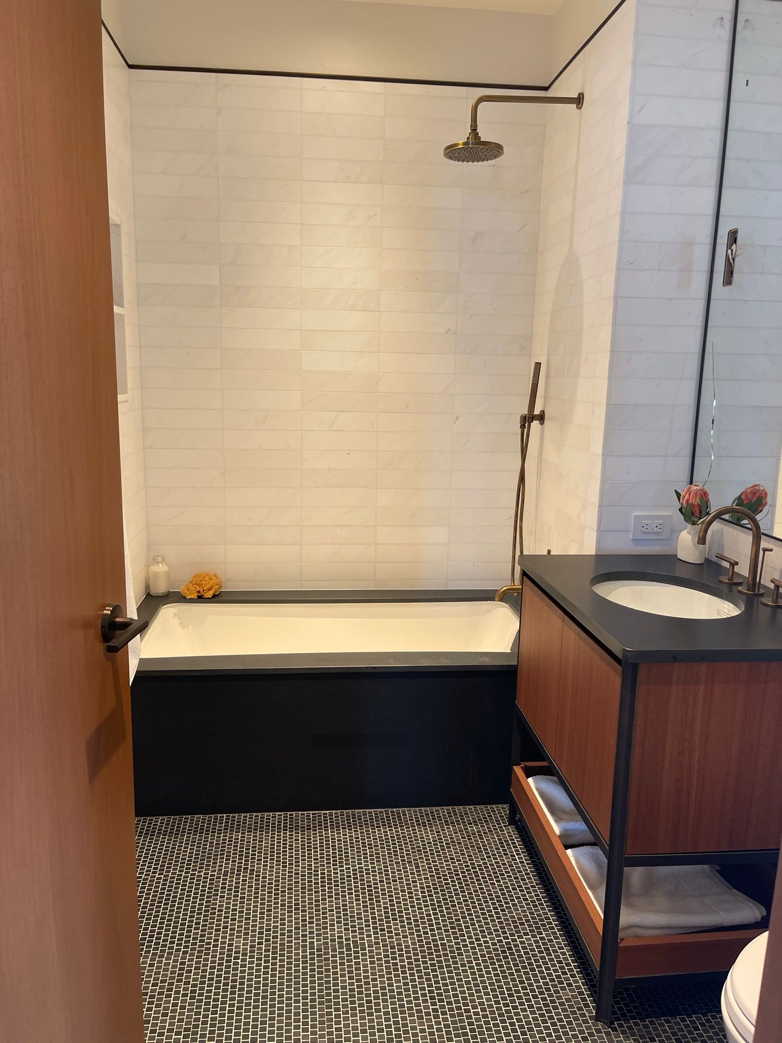 The Brooklyn Tower – natural stone by Eurasia Stone (15)