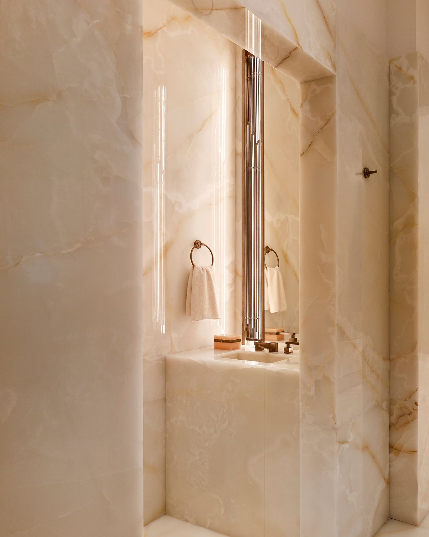 Steinway Tower – natural stone by Eurasia Stone (12)