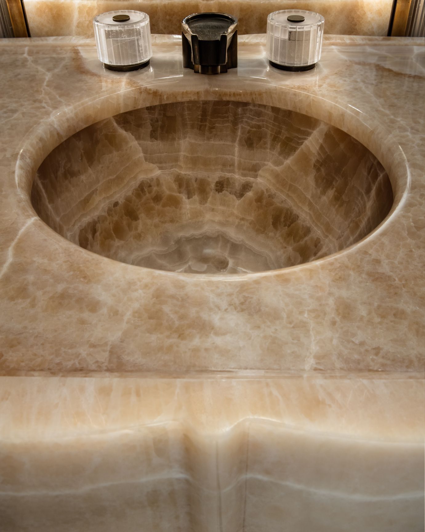 Steinway Tower – natural stone by Eurasia Stone (8)